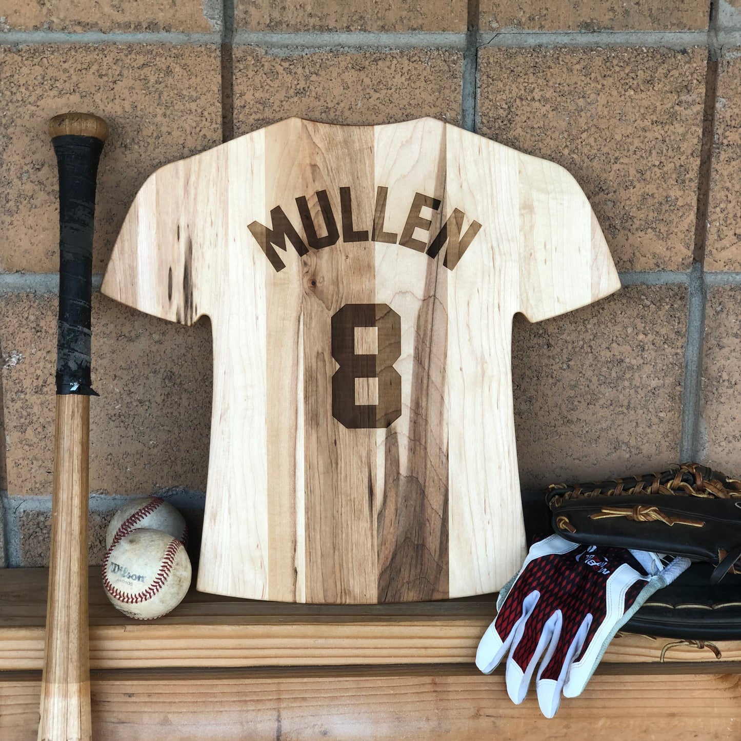 Cardenales de San Luis Team Jersey Cutting Board | Customize With Your Name & Number | Add a Personalized Note (en Español)